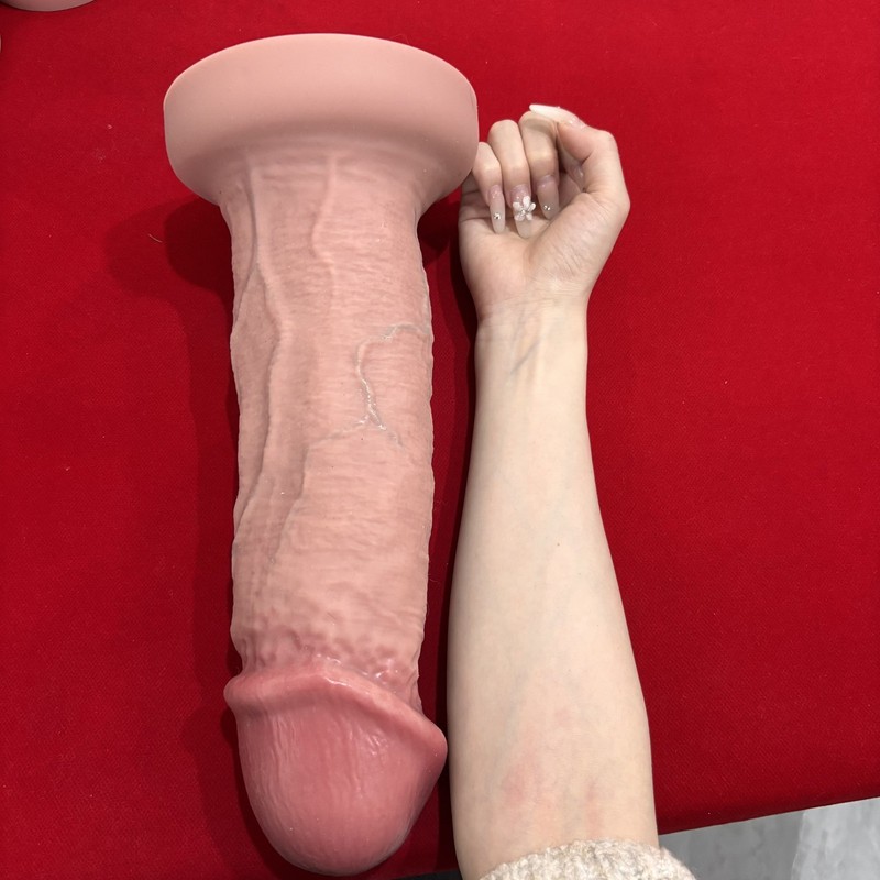 4.83LB Huge Big Dildo Slilicone XXL Penis Thick Giant Dong Sex Toy for Women Men gallery