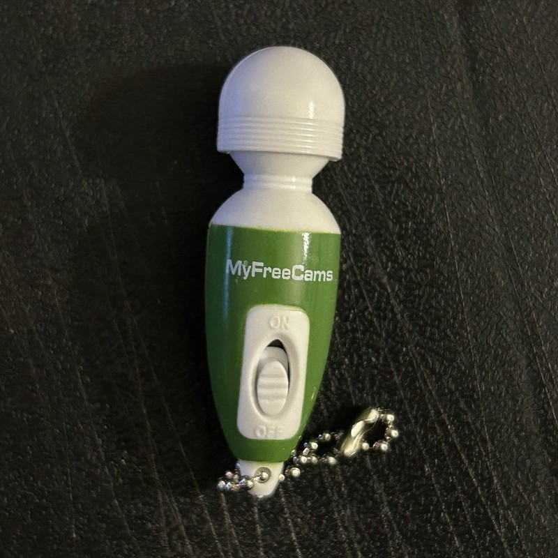 Keychain Mini Vibrator BRAND NEW gallery