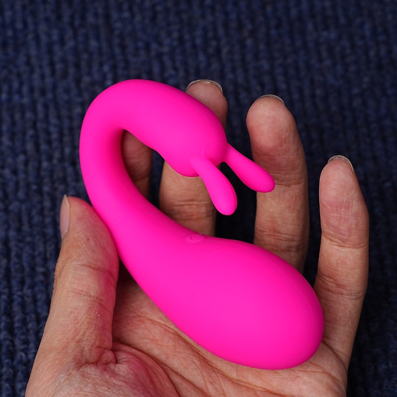 Vibrating Women Panties Wireless-APP-Remote-Control Wearable-Massager-Underwear gallery