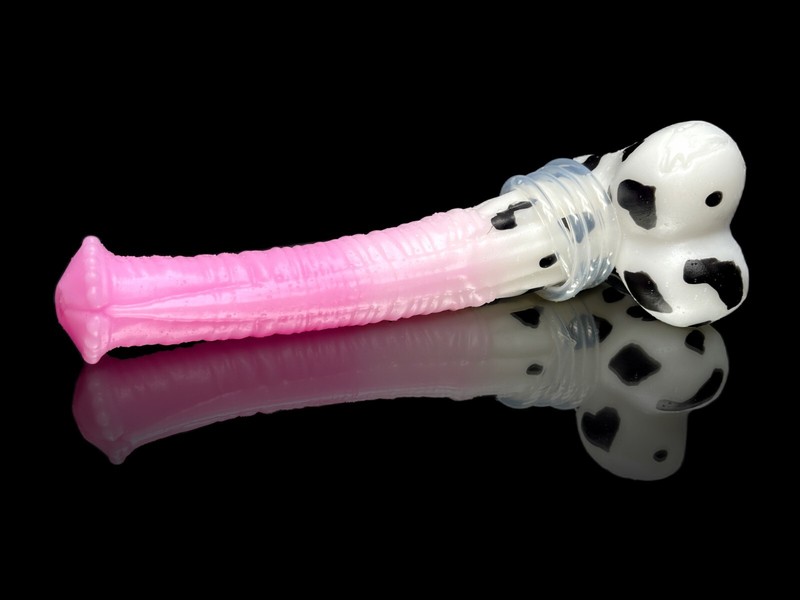 Squirting Pegasus Amur Pink Cow Dildo Platinum Silicone Adult Toy Women Couple