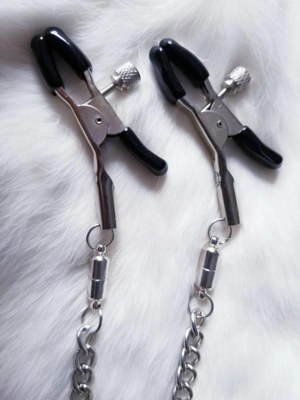 Men&Women&rsquo;s Adjustable Breast Nipple Clamp Clips Torture Bondage Sex Toy 2-head