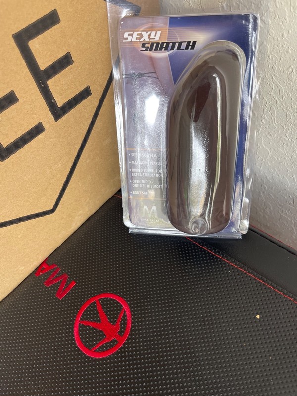 Sexy Snatch-Masturbator for Men-Massaging Pearls-One Size Fits All-FAST SHIPPING