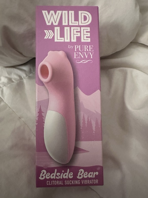 Satisfyer. Clitoral Vibrators . Woman