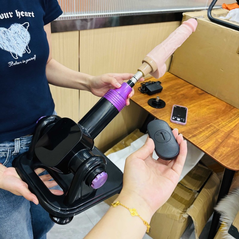 Electric Sex Machine-Fucking-Gun Love Huge Dildo Masturbation Sex Toy for Women gallery