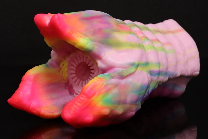NEW Bad Dragon LEDO Fantasy Silicone Toy UV GLOW Masturbation Sleeve UNIQUE
