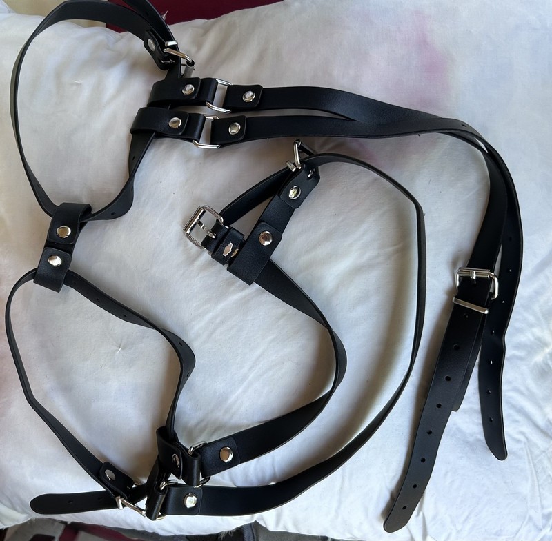 Women Adjustable Restraint Bondage Breast Strap BDSM Toy