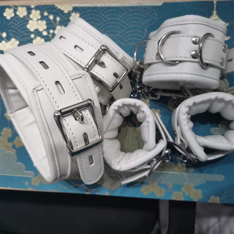 PU Leather Handcuffs&Ankle Cuffs&Collar Restraint Kit Set Bondage BDSM Sex Toy gallery