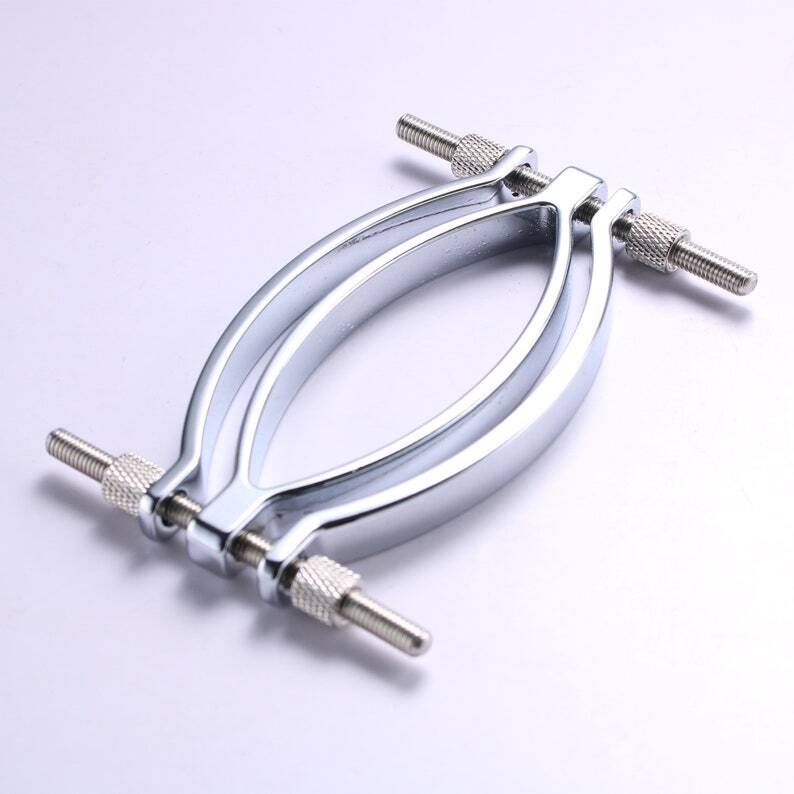 Adjustable Pussy Clamp Labia Clip Bondage BDSM Fetish Play