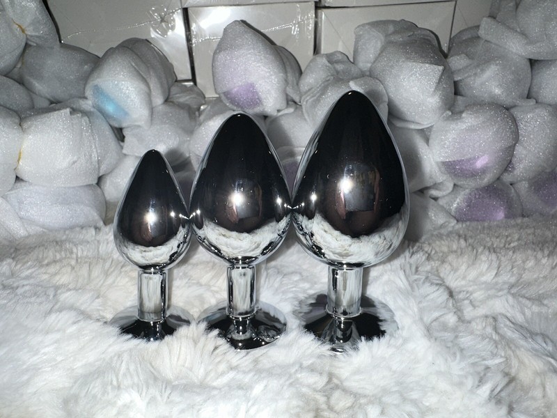 Adult Anal Plug Set Small Medium & Large Aluminum Material With Crystal Jewel gallery