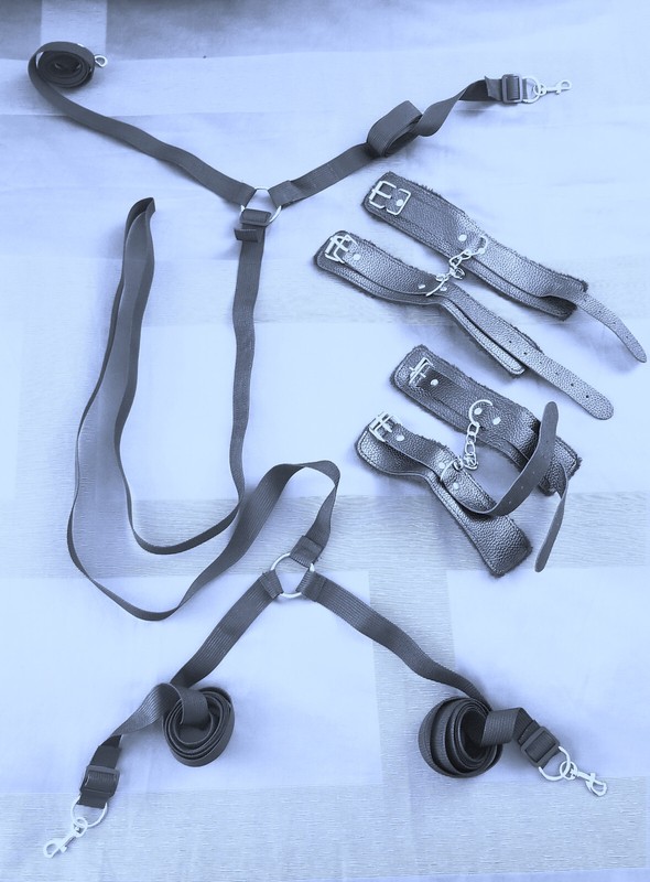 BDSM Bed Bondage Handcuffs Leg Cuffs Restraint Straps Sex Harness For Couples