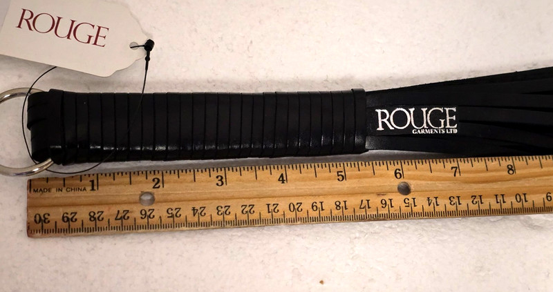 BLACK LEATHER SPIRAL FLOGGER by ROUGE (RSF1031BK) with Metal Ring gallery