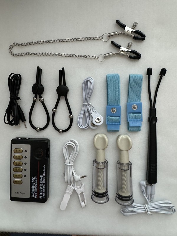 Penis Belt Rings Nipple Clamps Nipple Electro E-Stim S-hock Therapy Kit Set