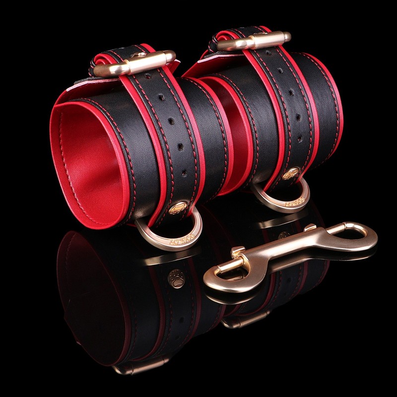 Microfiber Leather Wrist Cuffs Ankle Restraint BDSM Bondage Wristband Fetish Toy gallery