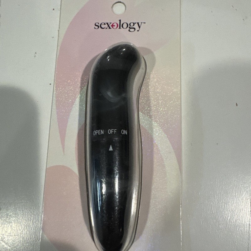 Smoking Beauty G Spot Vibrator gallery