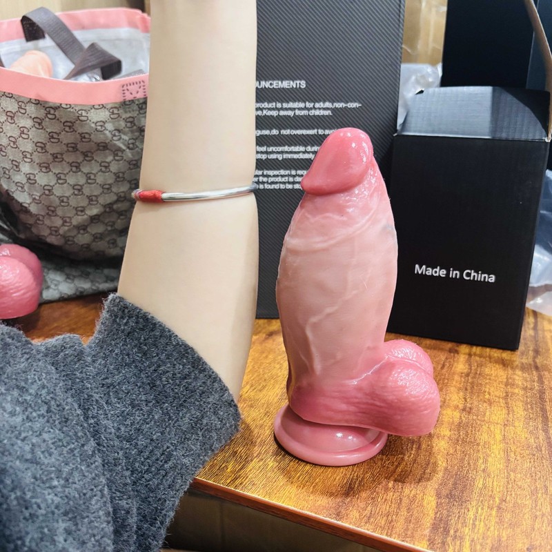 Silicone Dong HUGE Dildo Realistic Thick Big Penis Anal G-spot Sex Toy for Women