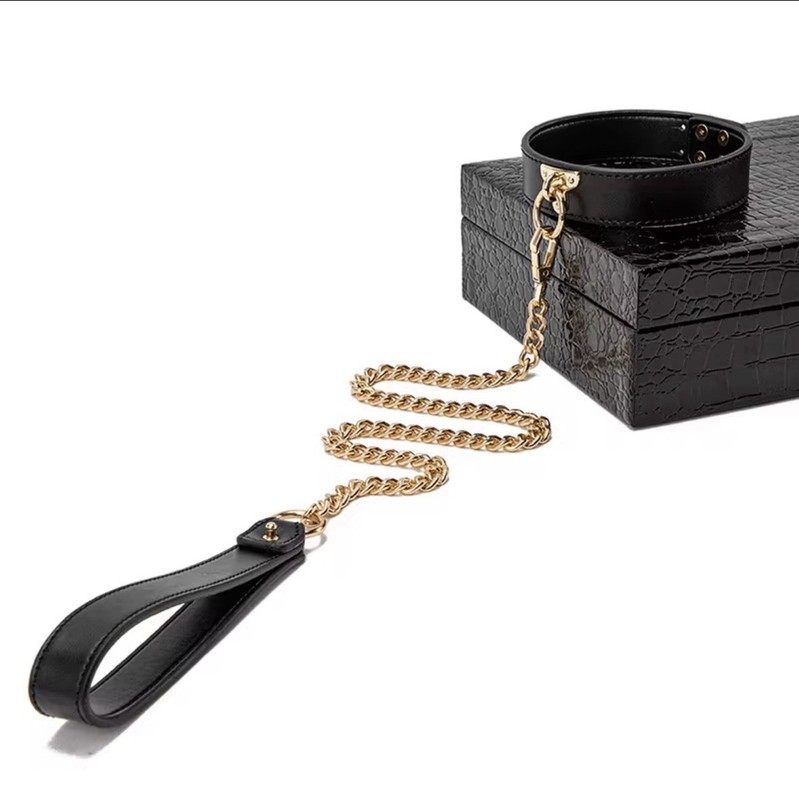 BDSM Kits Genuine Leather Bondage Set Fetish Handcuffs Collar Gag Whip Sex Toys gallery