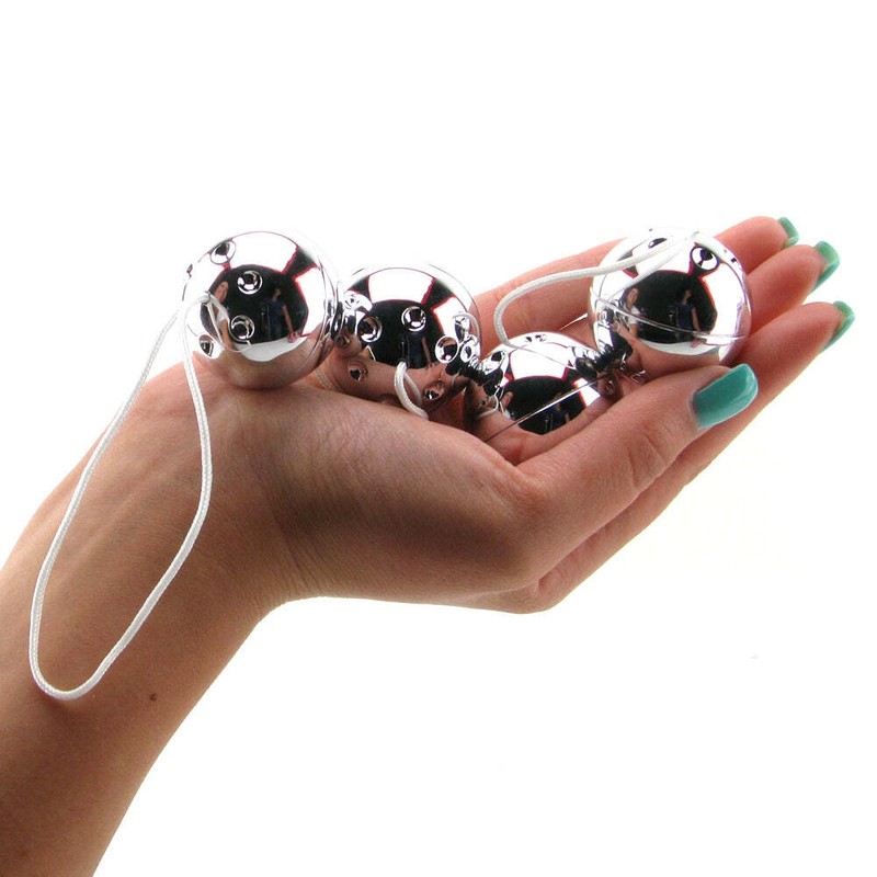 Nasstoys E-Z Climax Ben Wa Balls On A String Kegel Pelvic Floor Exerciser Silver