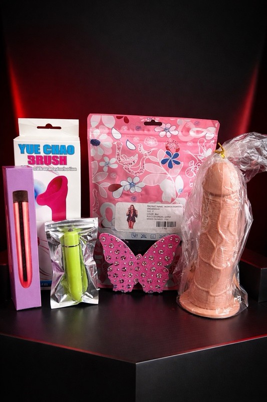 Adult Mystery Box 🔥 3–5 Premium Sex Toy | Discreet Shipping| | Couples Gift