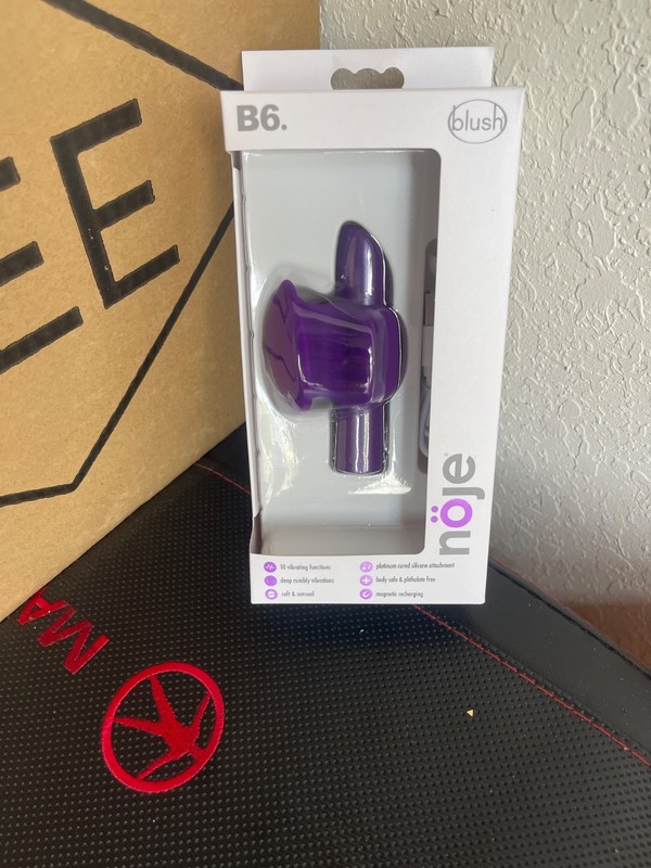 Iris Rechargeable Silicone Vibrator FAST SHIPPING US SELLER