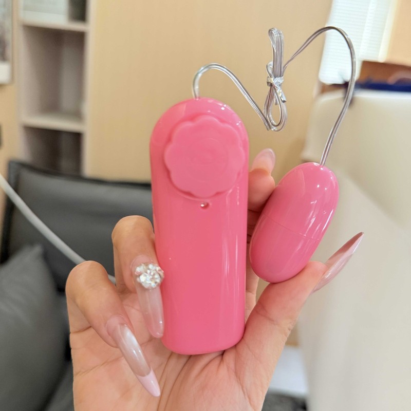 Mini Single Bullet Egg Clit Massager Vibrating Dildo Anul Vibe Vibrator Sex Toys