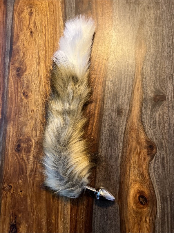 False Fox Tail With Metal Anal-Butt Plug Buttplug Cosplay Game Toy Games Romance