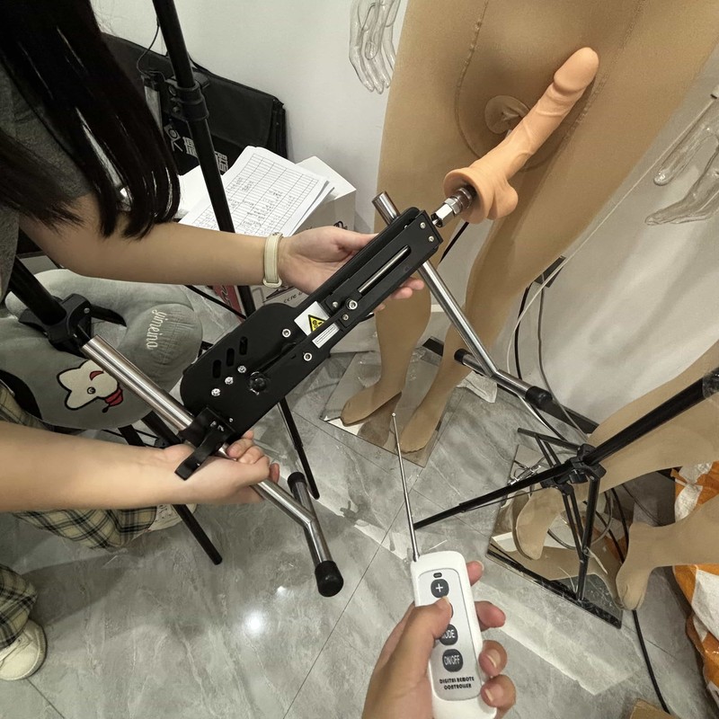Fucking-Sex Machine for Women Male Sex Toys Unisex Large Huge Dildo Attachments gallery
