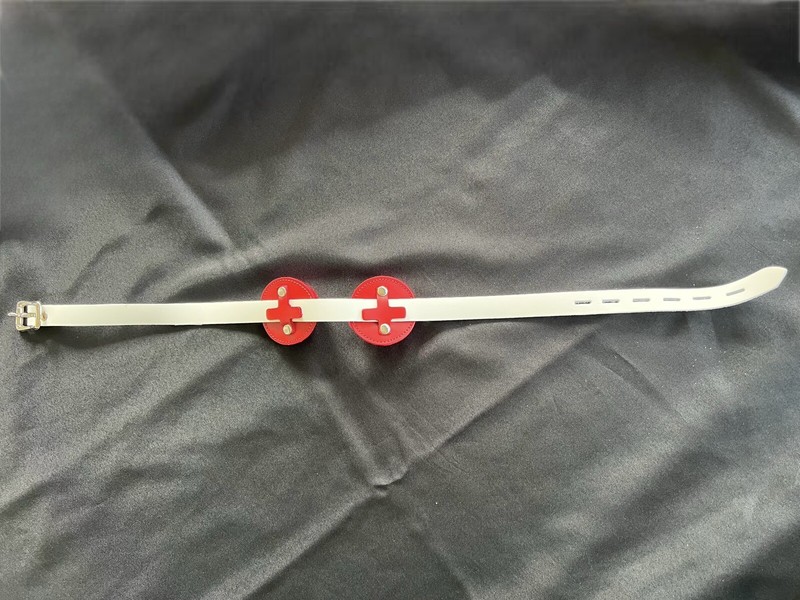 Red/White Cross Real Leather Disc Blindfold W/ Fleece Lining - Lockable gallery