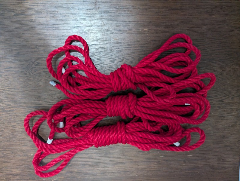 deGiotto bedroom bondage/Shibari rope. Jute. 6mm. Ready to use! 15ft Red