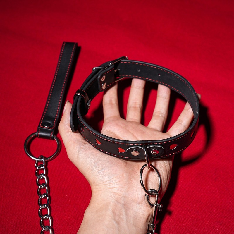 Sexy Choker PU Leather Collar Leash Bondage Neck Harness for Slave Restraints