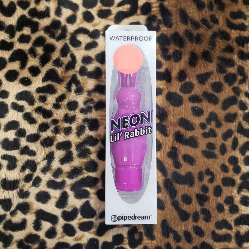 Pipedream ️‍️‍💥 Neon Lil&rsquo; Rabbit Purple ️‍️‍💥 BUY MORE SAVE MORE️‍💥