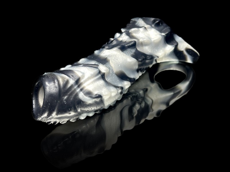 Male Penis Sleeve – Wearable Demon Sheath – Fantasy Couple&rsquo;s Sex Toy – Cock Ring